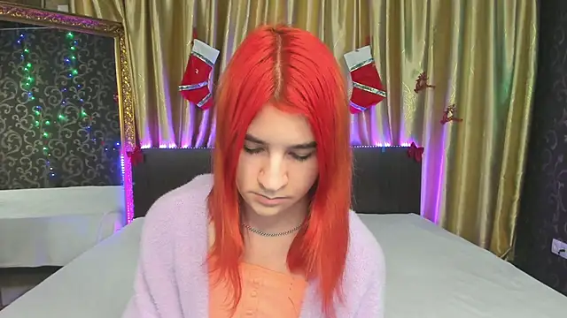 Snapshot of _Polly_Love_ chatting on December 26, 4:47 pm Polly Love online show from December 26, 4:47 pm