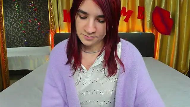 Snapshot of _Polly_Love_ chatting on February 5, 10:19 am Polly Love online show from February 5, 10:19 am