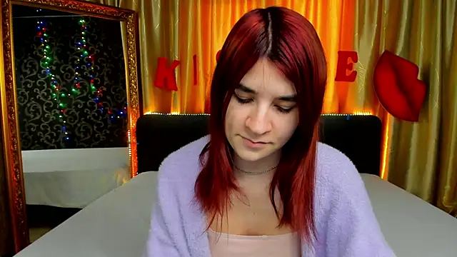 Snapshot of _Polly_Love_ chatting on February 13, 1:15 pm Polly Love online show from February 13, 1:15 pm