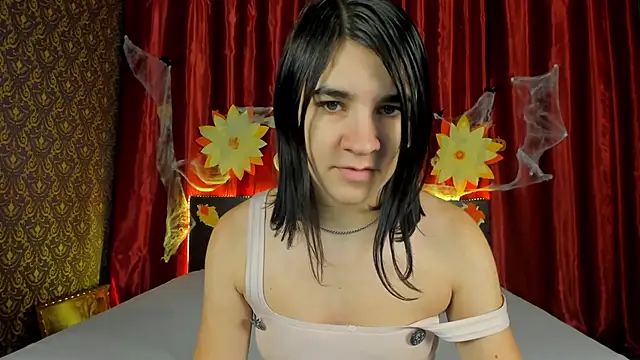 Snapshot of _Polly_Love_ chatting on November 4, 7:07 am Polly Love online show from November 4, 7:07 am