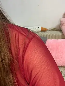 Snapshot of sweet_girl_Vr chatting on October 6, 1:08 pm sweet girl Vr online show from October 6, 1:08 pm