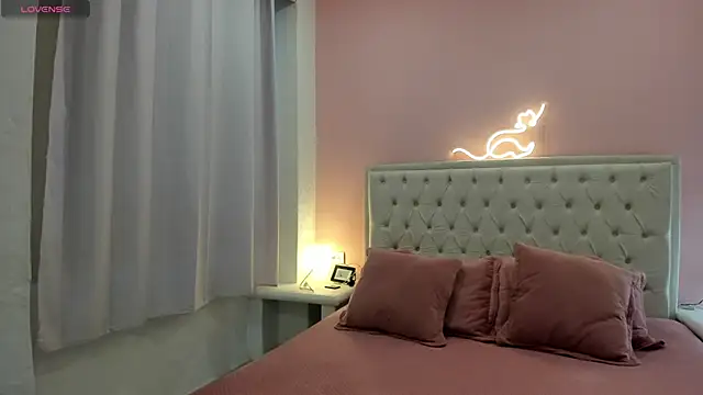 Snapshot of Gabycutee chatting on February 11, 11:01 pm Gabycutee online show from February 11, 11:01 pm