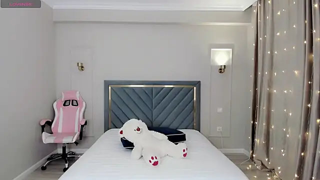 Snapshot of oxxx_me chatting on January 10, 5:45 pm oxxx me online show from January 10, 5:45 pm