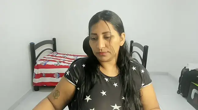 Snapshot of nikol_sexy39 chatting on January 25, 9:14 pm nikol sexy39 online show from January 25, 9:14 pm