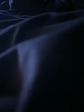 CronacaErotica online show from December 20, 11:05 pm