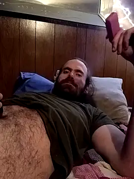 Snapshot of RobStrokes215 chatting on December 26, 7:35 am RobStrokes215 online show from December 26, 7:35 am