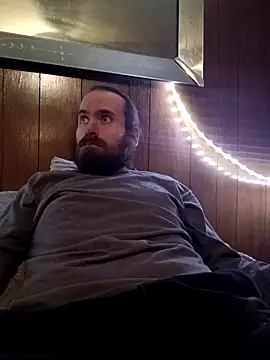 Snapshot of RobStrokes215 chatting on February 12, 5:05 am RobStrokes215 online show from February 12, 5:05 am