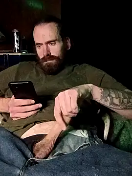 Snapshot of RobStrokes215 chatting on October 11, 8:13 am RobStrokes215 online show from October 11, 8:13 am