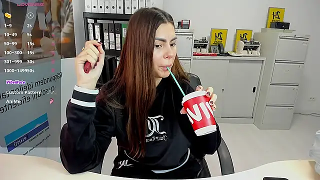 kilenyapatrice online show from March 5, 11:49 am