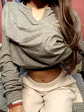 poojaji690 online show from January 9, 7:11 am