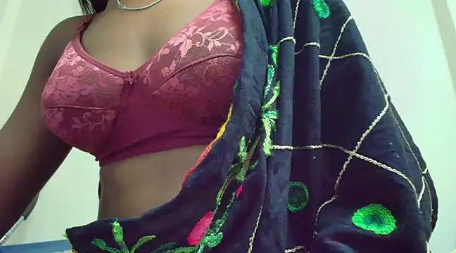 Snapshot of Magic_Zara chatting on December 6, 8:48 am Magic Zara online show from December 6, 8:48 am