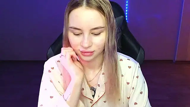 doll barbieee online show from March 1, 12:12 pm