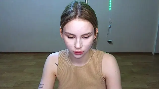 doll barbieee online show from March 13, 6:56 pm