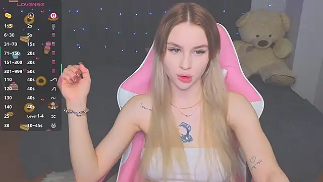 doll barbieee online show from April 14, 11:38 am