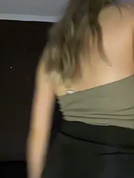 Snapshot of Alisa_Rise chatting on January 26, 12:37 am Alisa Rise online show from January 26, 12:37 am