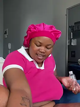 Curveysinaa online show from February 24, 6:00 am