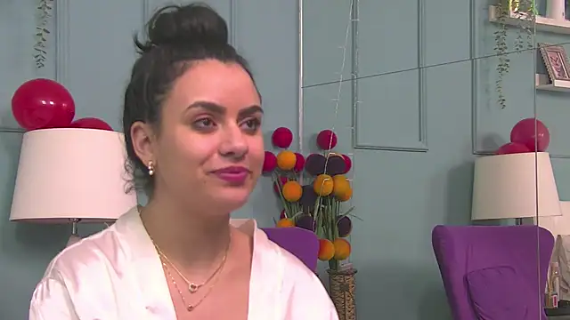 ElyzaIbarra online show from February 23, 5:23 am