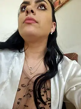 ElyzaIbarra online show from February 23, 2:35 pm