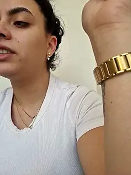 ElyzaIbarra online show from March 5, 6:33 am