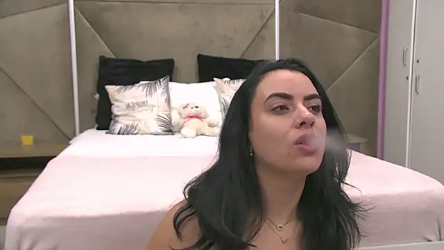 ElyzaIbarra online show from October 9, 5:05 am