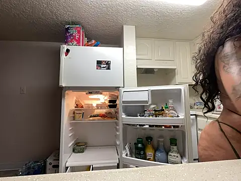 Snapshot of GoddessNih chatting on November 11, 10:54 pm GoddessNih online show from November 11, 10:54 pm