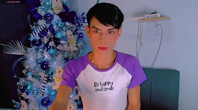 femboykeene online show from December 4, 7:39 am