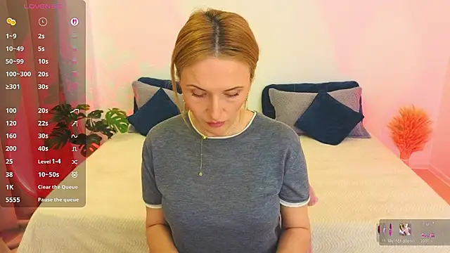 Snapshot of AlisssaRose chatting on May 1, 9:19 pm AlisssaRose online show from May 1, 9:19 pm