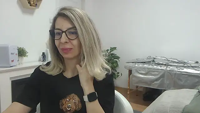 SukyGirl online show from February 15, 9:16 am