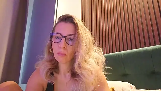 SukyGirl online show from November 27, 11:12 am