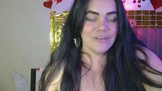 Snapshot of blue_angel33 chatting on March 4, 2:27 am blue angel33 online show from March 4, 2:27 am