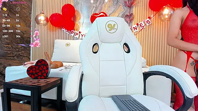 ella harper online show from February 15, 2:26 am