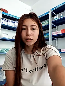 Snapshot of Sara_Brownx chatting on January 25, 9:04 pm Sara Brownx online show from January 25, 9:04 pm