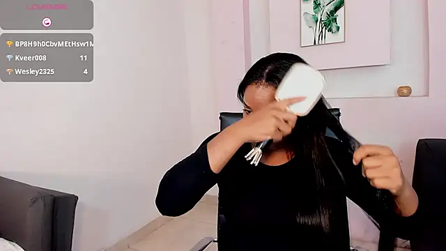 Snapshot of IvyBliss8 chatting on January 20, 6:53 pm IvyBliss8 online show from January 20, 6:53 pm