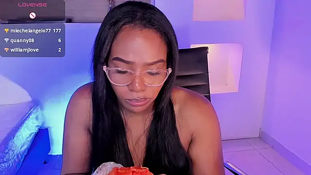 Snapshot of IvyBliss8 chatting on January 30, 6:10 pm IvyBliss8 online show from January 30, 6:10 pm