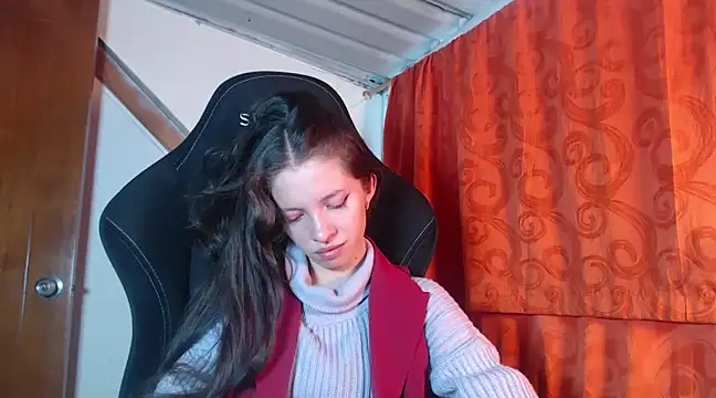 Snapshot of sweetdam12 chatting on February 21, 8:49 pm sweetdam12 online show from February 21, 8:49 pm