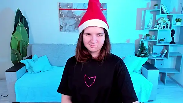 BonneyLove online show from January 6, 10:47 pm