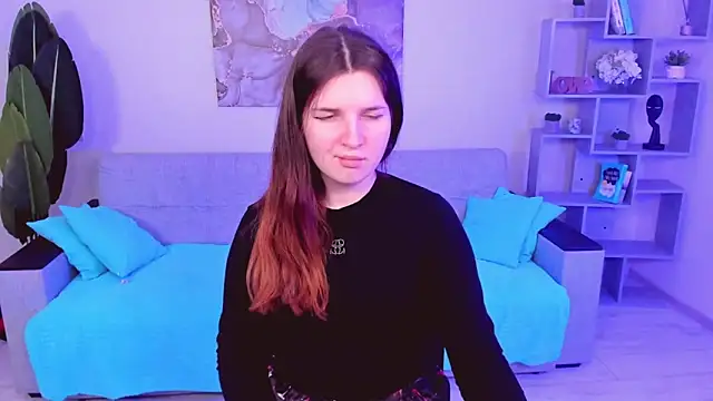 BonneyLove online show from February 10, 9:15 pm