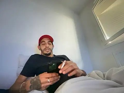 Rebeu313 online show from November 14, 9:52 am