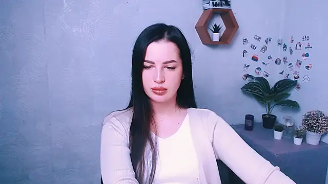 DivaKaily  online show from October 4, 4:10 am