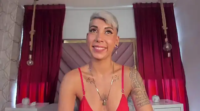 MiaMorgan  online show from February 16, 5:15 pm