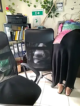 NAJWA-ARAB online show from February 21, 5:20 pm