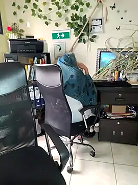 NAJWA-ARAB online show from February 27, 2:10 pm