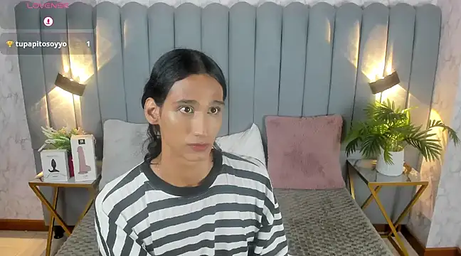 skyyfoxpraga online show from January 11, 9:57 pm