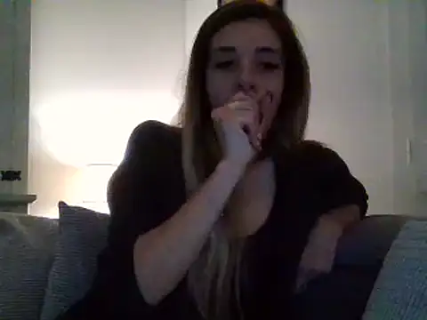 MissBella131 online show from December 3, 8:16 am