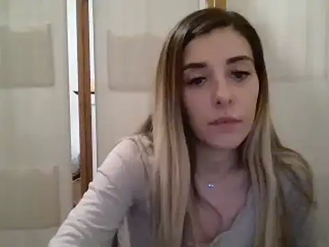 MissBella131 online show from January 24, 7:07 pm