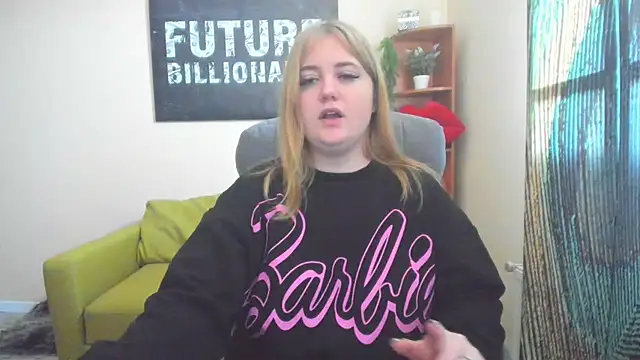 Snapshot of Doliss chatting on March 3, 7:10 am Doliss online show from March 3, 7:10 am