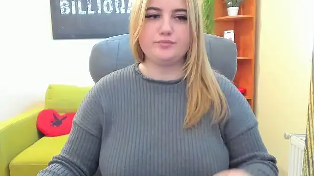 Snapshot of Doliss chatting on March 13, 9:54 am Doliss online show from March 13, 9:54 am