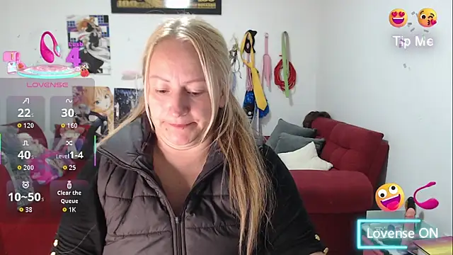 Snapshot of emperabigbootybigass chatting on November 5, 12:27 pm emperabigbootybigass online show from November 5, 12:27 pm