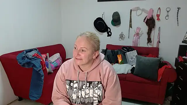 emperabigbootybigass online show from March 11, 12:22 pm