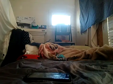 Snapshot of DevinToore chatting on November 30, 11:09 pm DevinToore online show from November 30, 11:09 pm